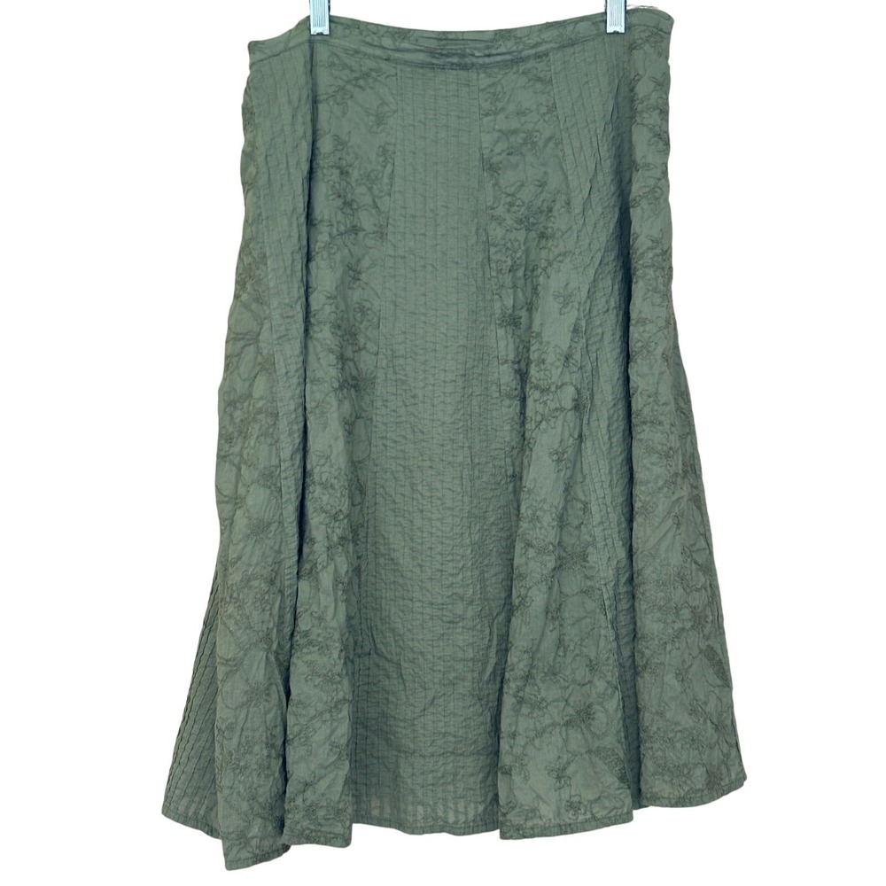 Chicos Olive Green Floral Embroidered Pintuck Midi Skirt Size 2, artsy, timeless